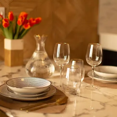 Etape Urbaine - Centre - Parking Inclus شقة