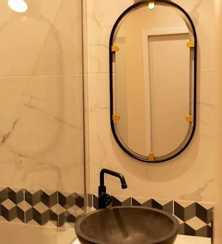 Etape Urbaine - Centre - Parking Inclus