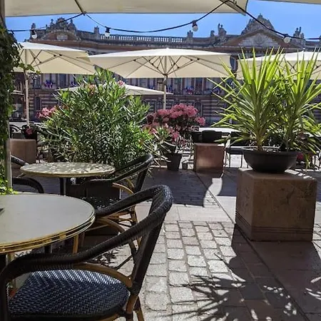 Etape Urbaine - Centre - Parking Inclus Toulouse