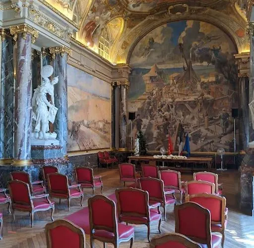 Etape Urbaine - Centre - Parking Inclus アパート トゥールーズ