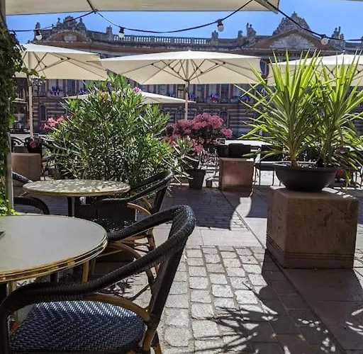 Etape Urbaine - Centre - Parking Inclus トゥールーズ